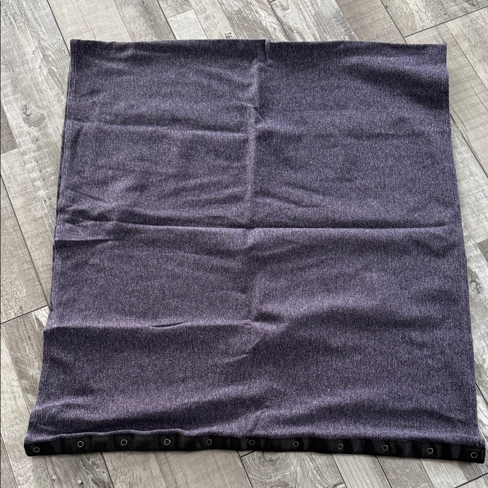 Vintage lululemon infinity scarf with buttons